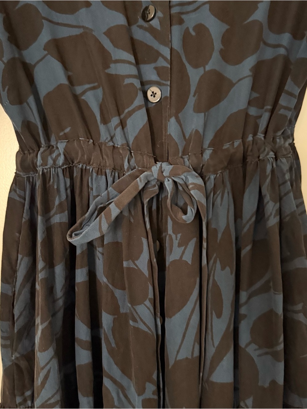 No. 6 Store Cather Dress 100% Silk - Picture 5 of 9